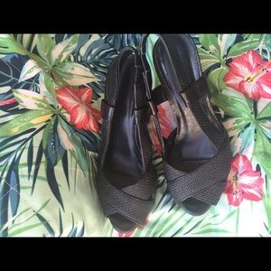 Ratam black wedges made in Italy
